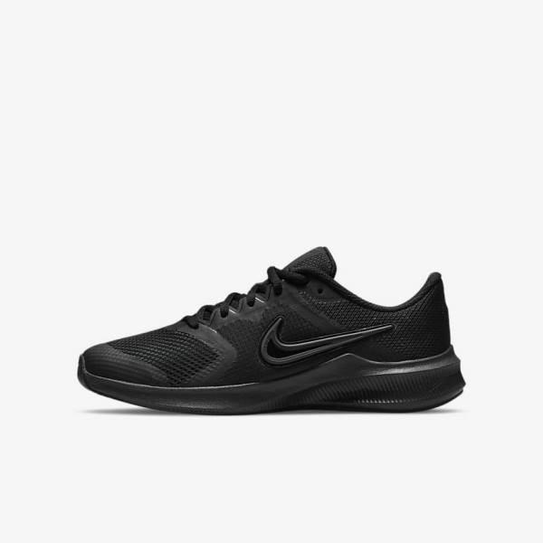 Black / Dark Grey Nike Downshifter 11 Older Road Kids\' Sneakers | NK082ZPJ