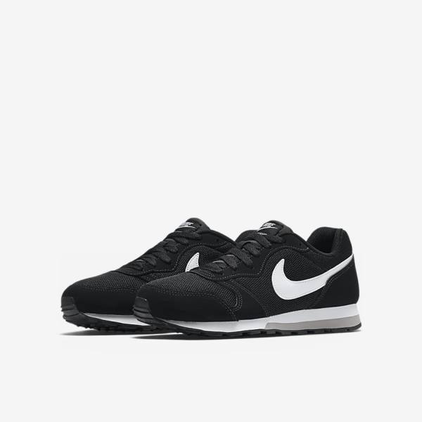 Black / Grey / White Nike MD Runner 2 Older Kids' Sneakers | NK165KSA