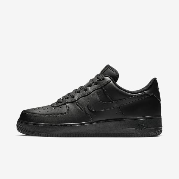 Black Nike Air Force 1 07 Men\'s Sneakers | NK926CND