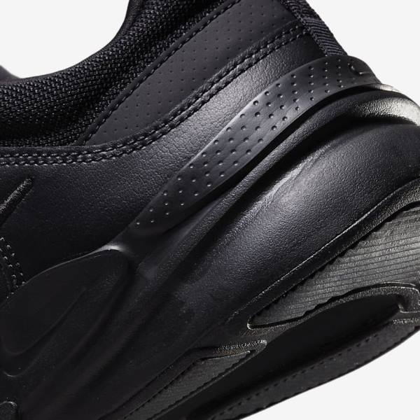 Black Nike Defy All Day Men's Sneakers | NK486QXG