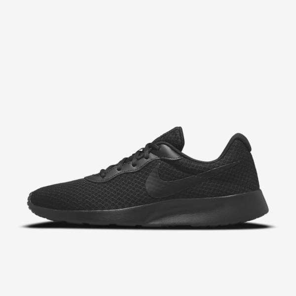 Black Nike Tanjun Men\'s Sneakers | NK425KJS