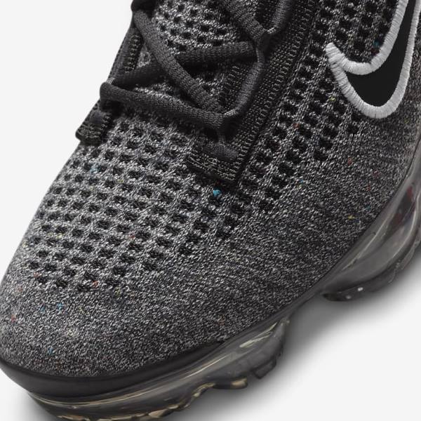 Black / White / Dark Grey / Black Nike Air VaporMax 2021 FK Older Kids' Sneakers | NK865SWG