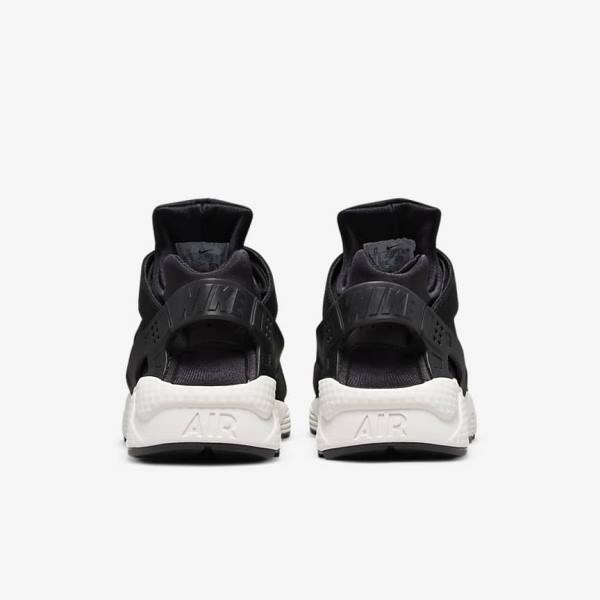 Black / White Nike Air Huarache LE Men's Sneakers | NK307YKX