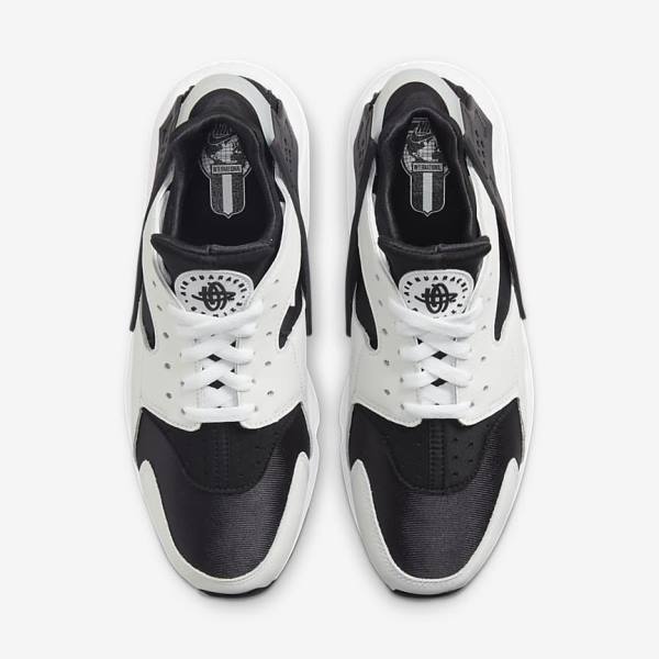 Black / White Nike Air Huarache Men's Sneakers | NK872VGN