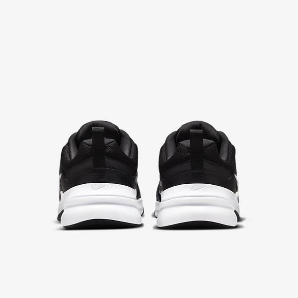 Black / White Nike Defy All Day (Extra Wide) Men's Sneakers | NK860PCS