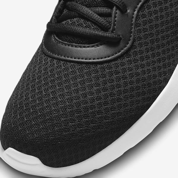 Black / White Nike Tanjun Men's Sneakers | NK843ITY