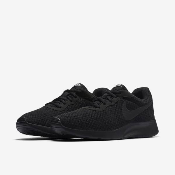 Black / White Nike Tanjun Women's Sneakers | NK183MQL