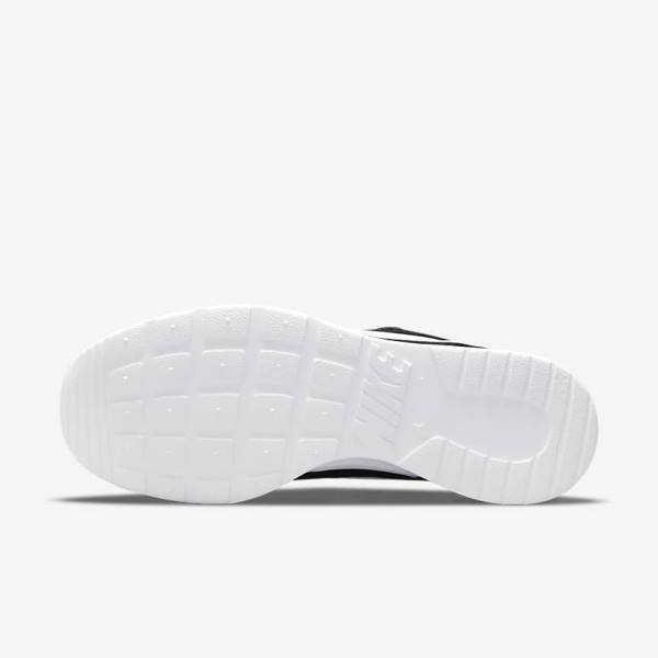 Black / White Nike Tanjun Women's Sneakers | NK246IYS