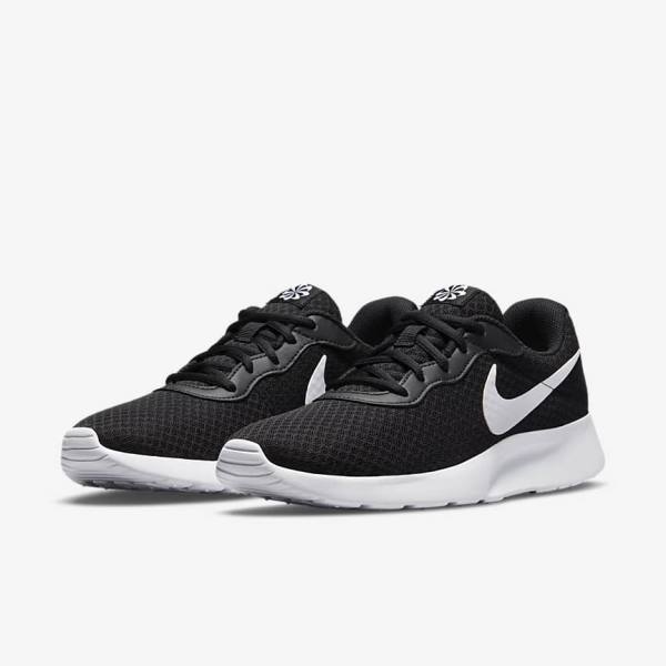 Black / White Nike Tanjun Women's Sneakers | NK246IYS