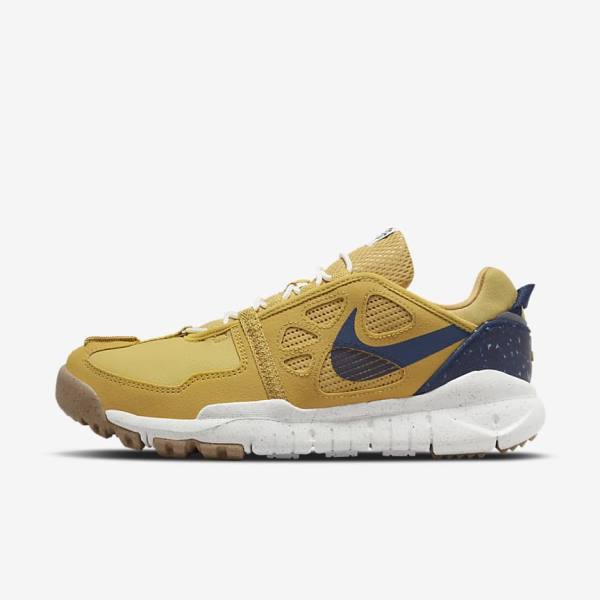 Gold / Navy Nike Free Terra Vista Men\'s Sneakers | NK216XDR