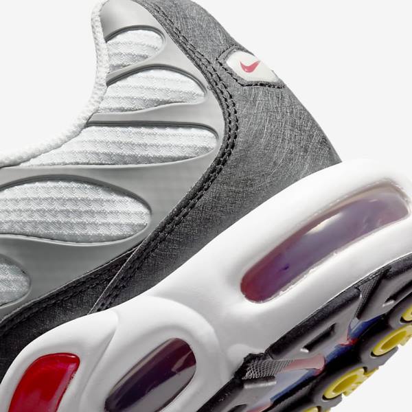 Grey / Black / Red Nike Air Max Plus Men's Sneakers | NK642RUV