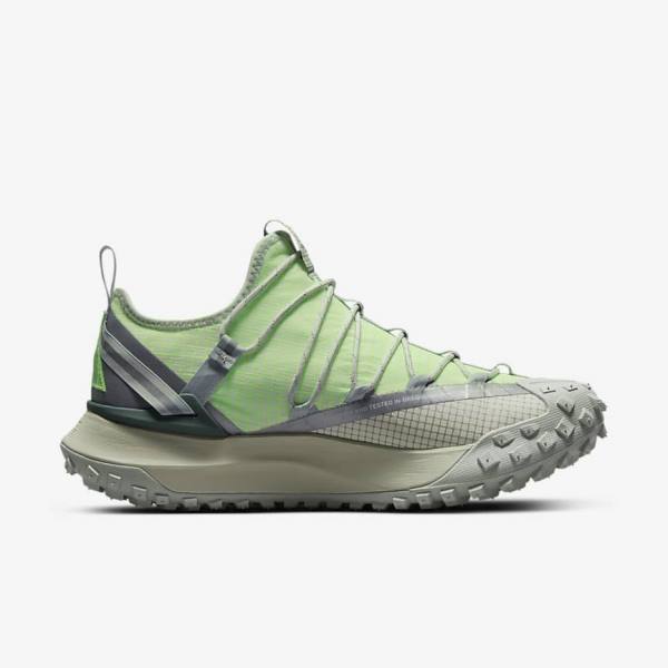 Grey / Green Nike ACG Mountain Fly Low Men's Sneakers | NK467LSR