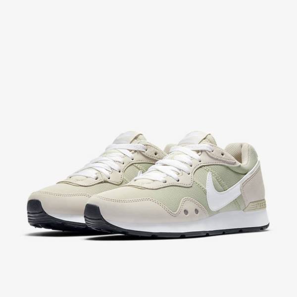 Light Beige / Light Beige / White Nike Venture Runner Women's Sneakers | NK421DCJ