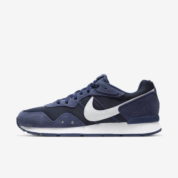 Navy / Navy / White Nike Venture Runner Men\'s Sneakers | NK105XBP