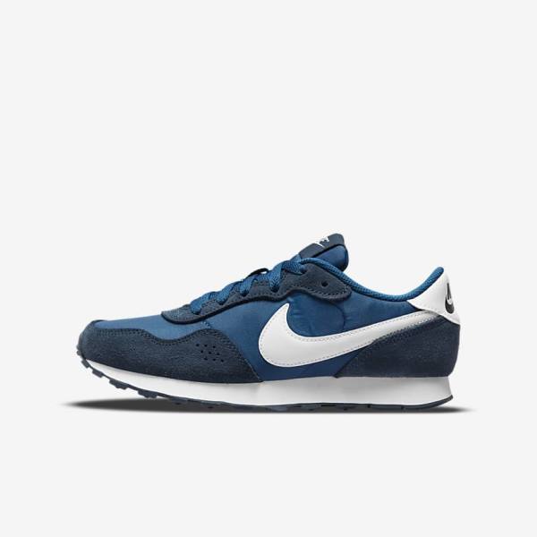 Navy / White Nike MD Valiant Older Kids\' Sneakers | NK952PDM