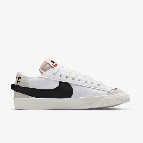 White / Black Nike Blazer Low 77 Jumbo Men's Sneakers | NK874ZGB