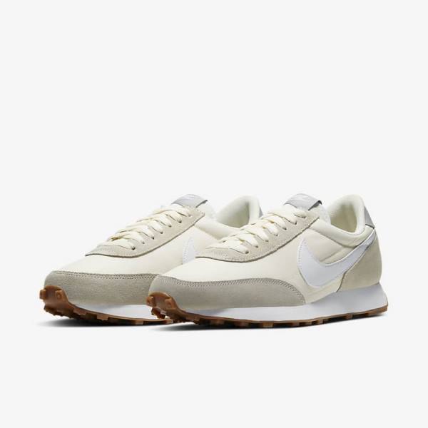 White / Light Grey / White Nike Daybreak Women's Sneakers | NK917WNK