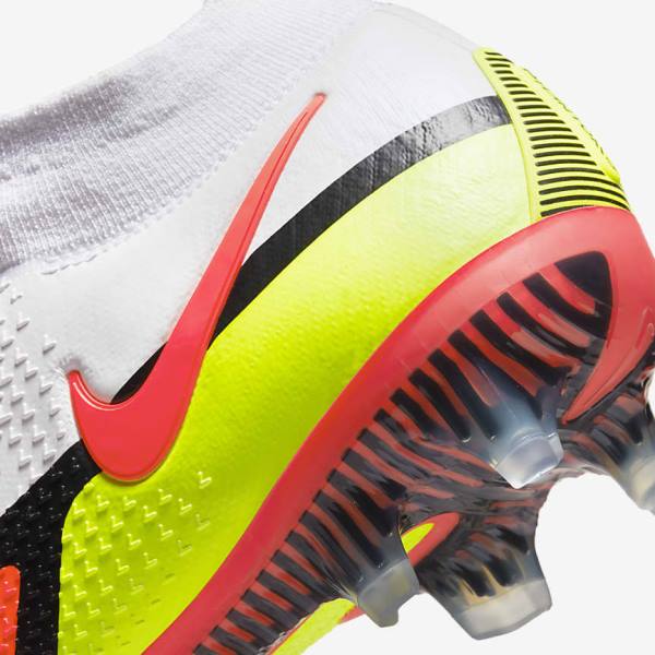 White / Light Red Nike Phantom GT2 Dynamic Fit Elite FG Firm-Ground Men's Football Shoes | NK042IKE