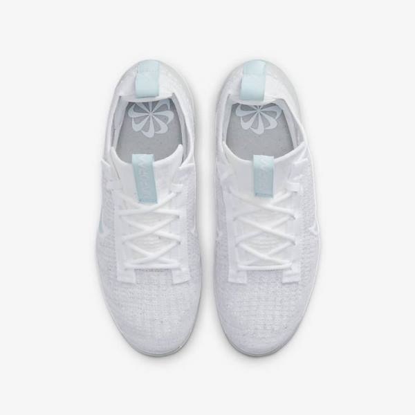 White Nike Air VaporMax 2021 FK Older Kids' Sneakers | NK379MTA