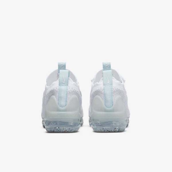 White Nike Air VaporMax 2021 FK Older Kids' Sneakers | NK379MTA