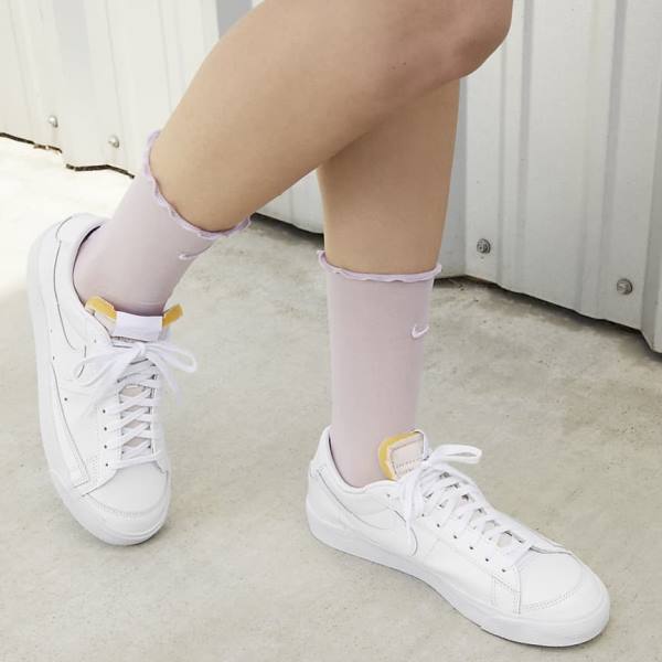 White Nike Blazer Low 77 Women's Sneakers | NK852NDK