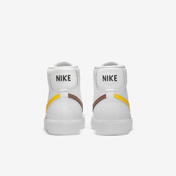 White Nike Blazer Mid 77 Older Kids' Sneakers | NK978AQO