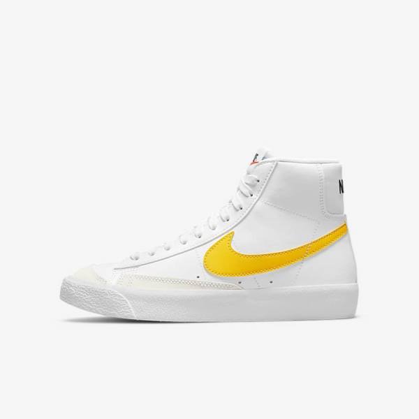 White Nike Blazer Mid 77 Older Kids\' Sneakers | NK978AQO