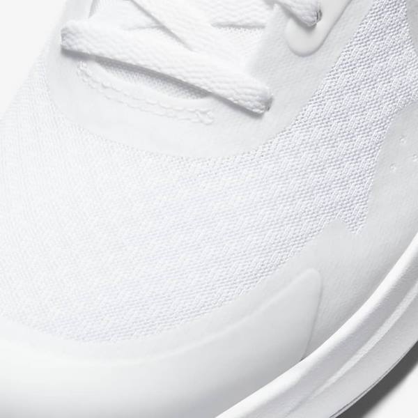 White Nike Wearallday Women's Sneakers | NK270DZX