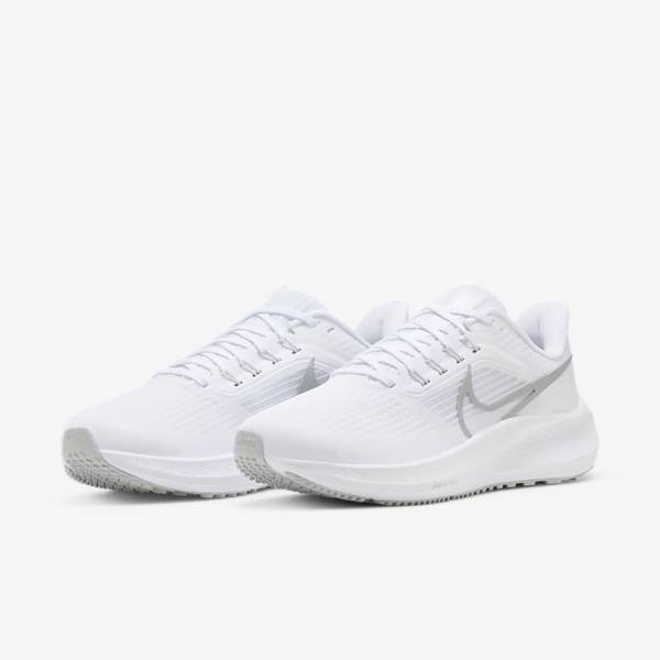 White / Platinum / Grey / Metal Silver Nike Air Zoom Pegasus 39 Road Women's Running Shoes | NK321FZM