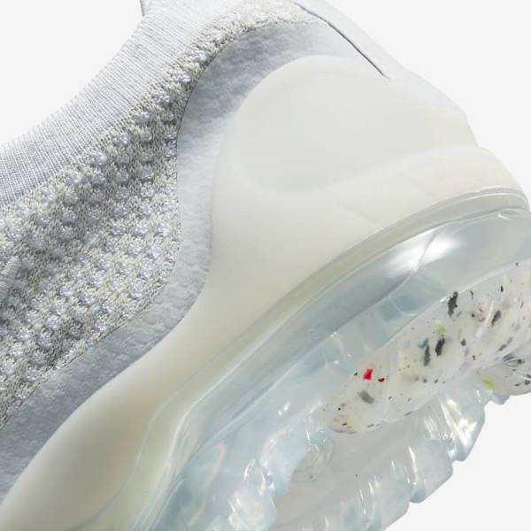 White / Platinum / Metal Silver / White Nike Air VaporMax 2021 FK Women's Sneakers | NK534ONB