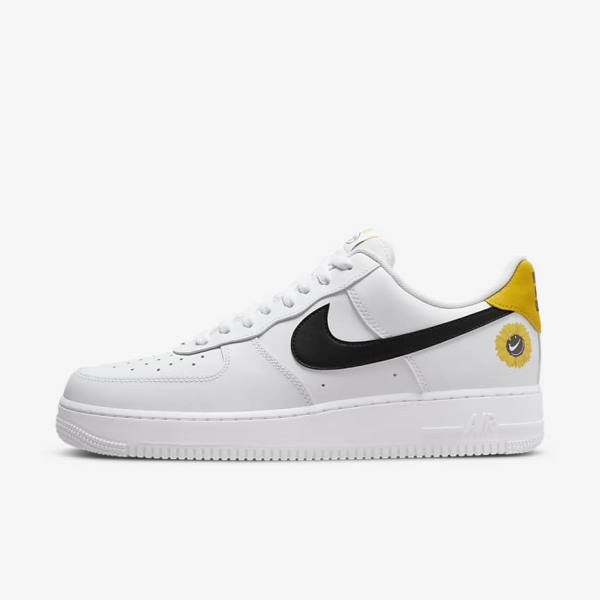 White / Yellow / Black Nike Air Force 1 07 LV8 Men\'s Sneakers | NK182XBP