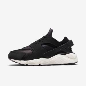 Black / White Nike Air Huarache LE Men's Sneakers | NK307YKX