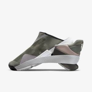 Black / White Nike Go FlyEase Women's Sneakers | NK268ZEQ