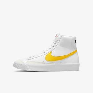 White Nike Blazer Mid 77 Older Kids' Sneakers | NK978AQO